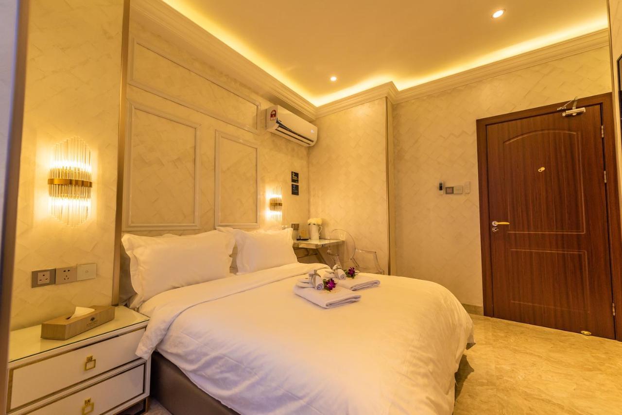 Ac Residence - Behind Cititel Hotel 코타키나발루 외부 사진